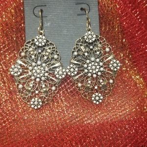 Earrings Bronze Tone Elegant